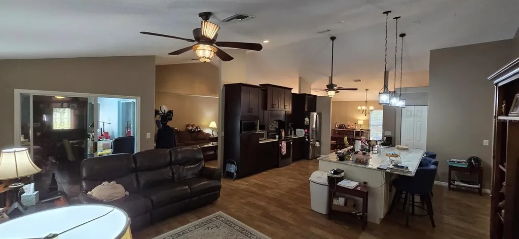 336 Lakecrest Drive Tavares FL 32778