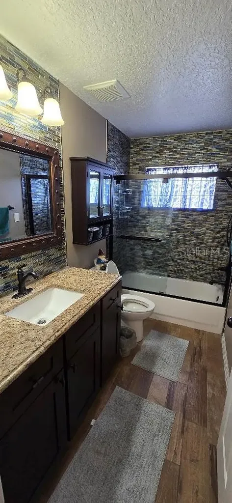 336 Lakecrest Drive Tavares FL 32778