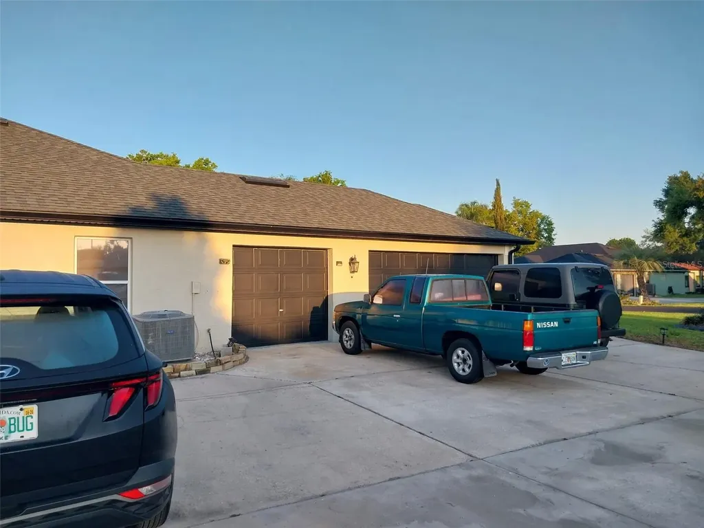 336 Lakecrest Drive Tavares FL 32778
