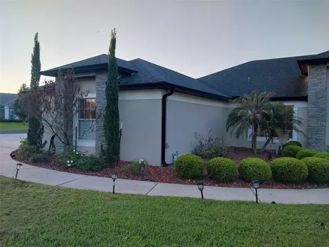 336 Lakecrest Drive Tavares FL 32778