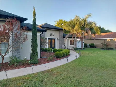 336 Lakecrest Drive Tavares FL 32778