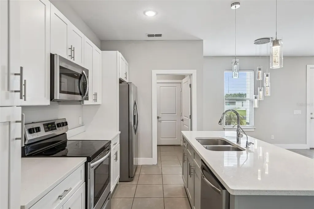 107 Violet Court Kissimmee FL 34759