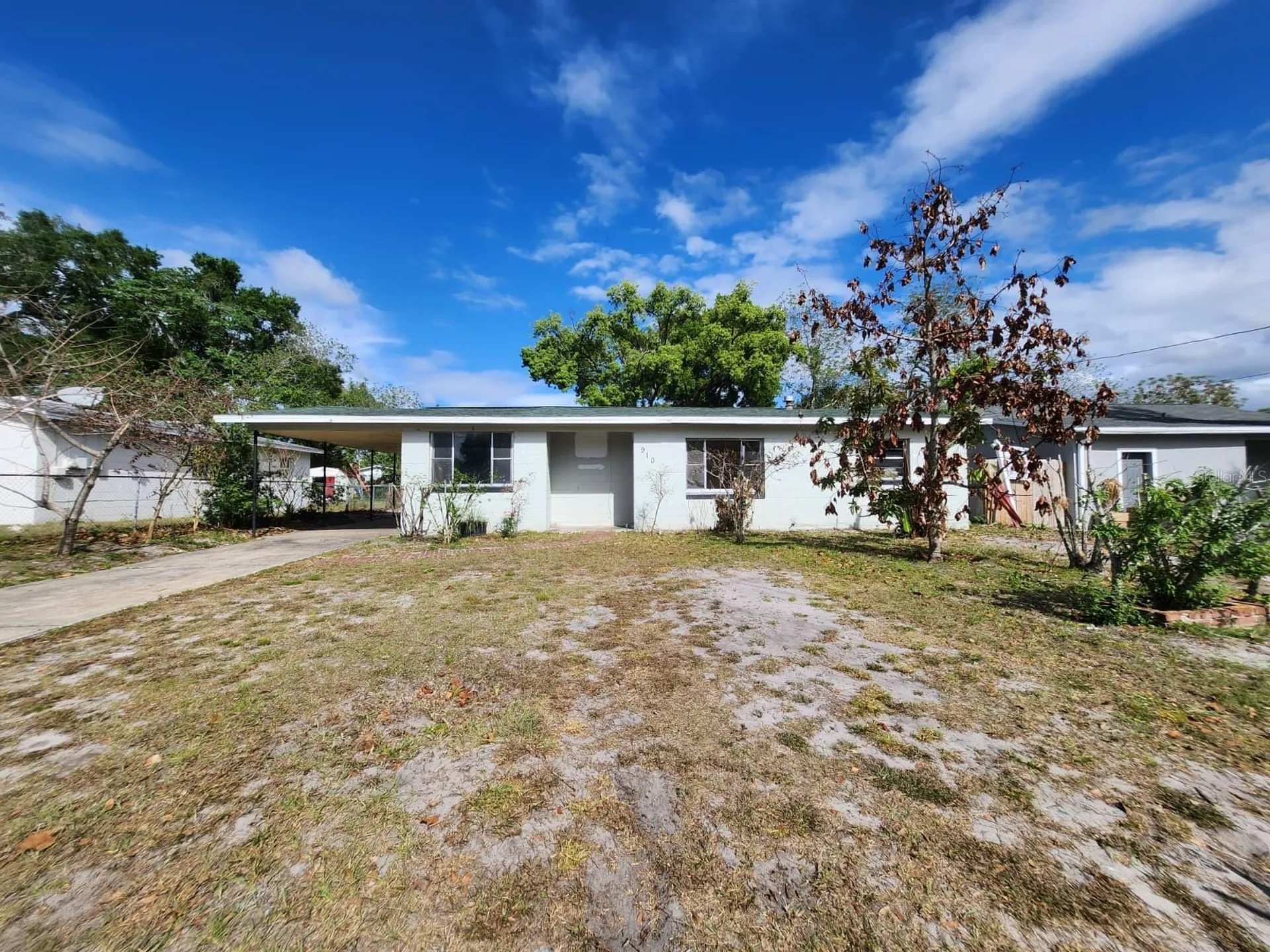 910 Emerald Drive Mount Dora FL 32757