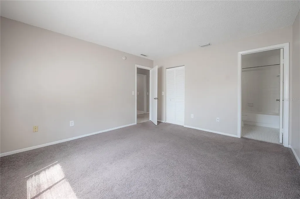 4016 Cortez Drive Tampa FL 33614
