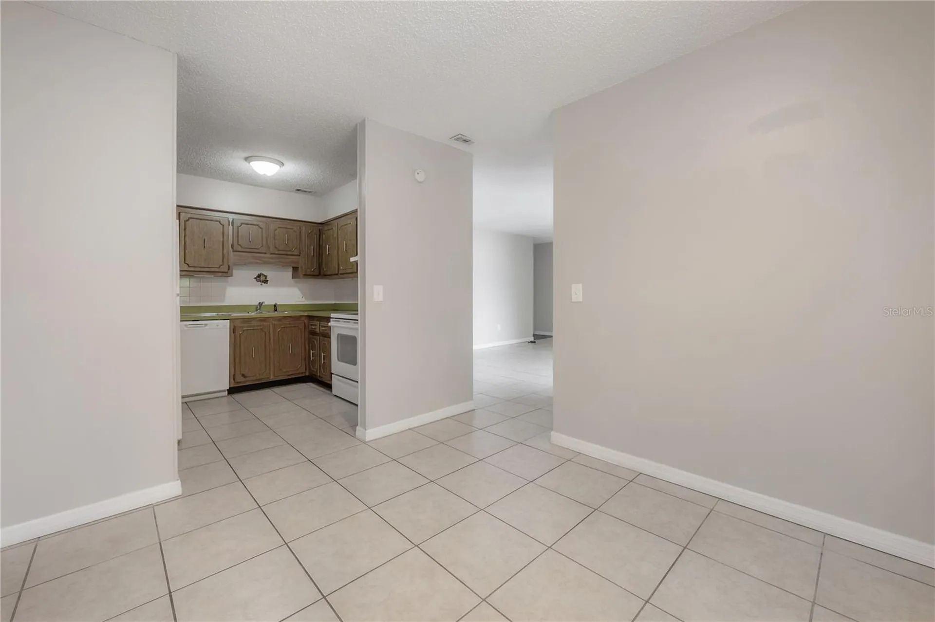 4016 Cortez Drive Tampa FL 33614