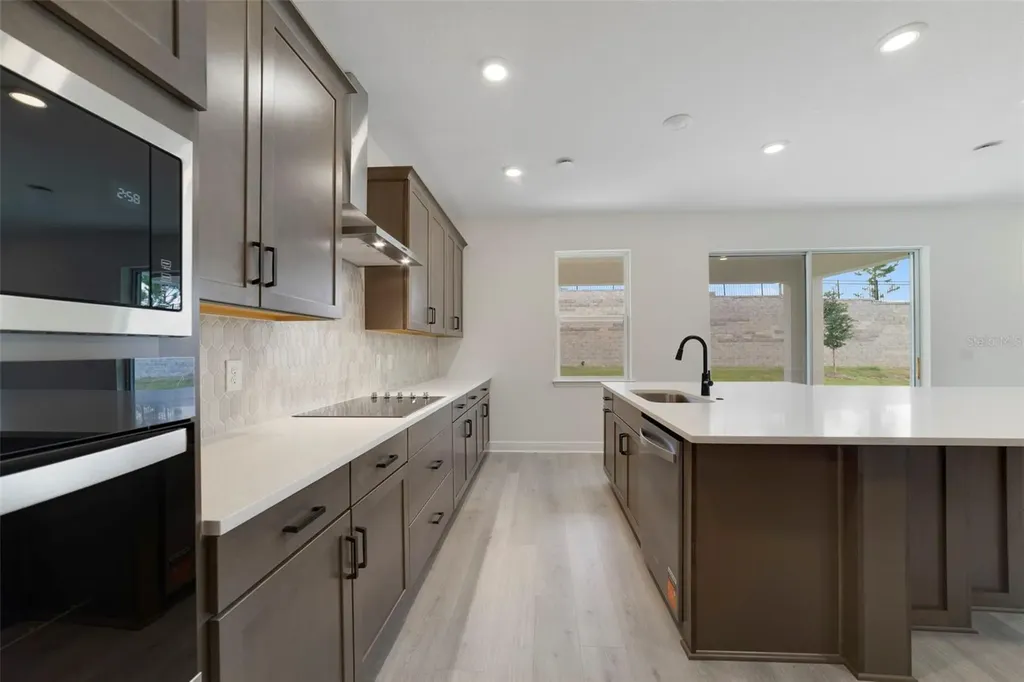 464 Veneto Circle Clermont FL 34715