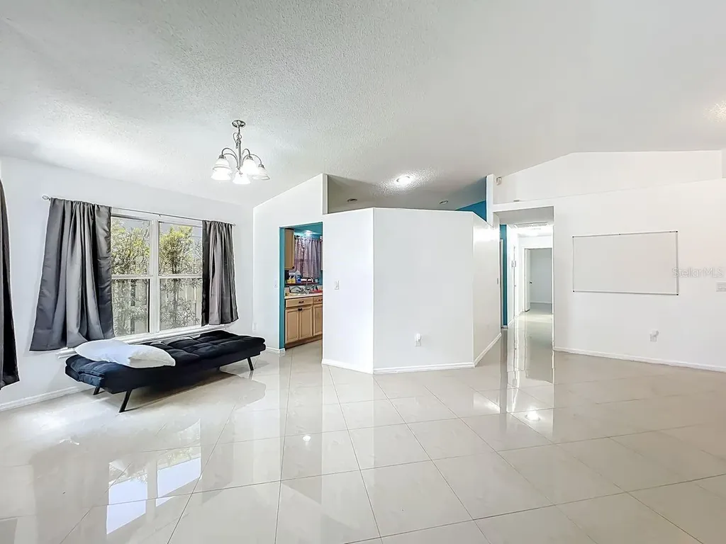 1264 Timberbend Circle Orlando FL 32824
