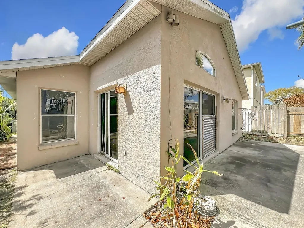 1264 Timberbend Circle Orlando FL 32824