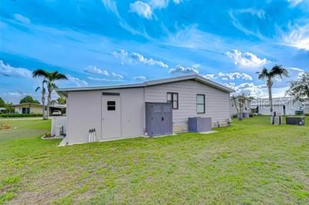 35151 Colony Hills Drive Zephyrhills FL 33541