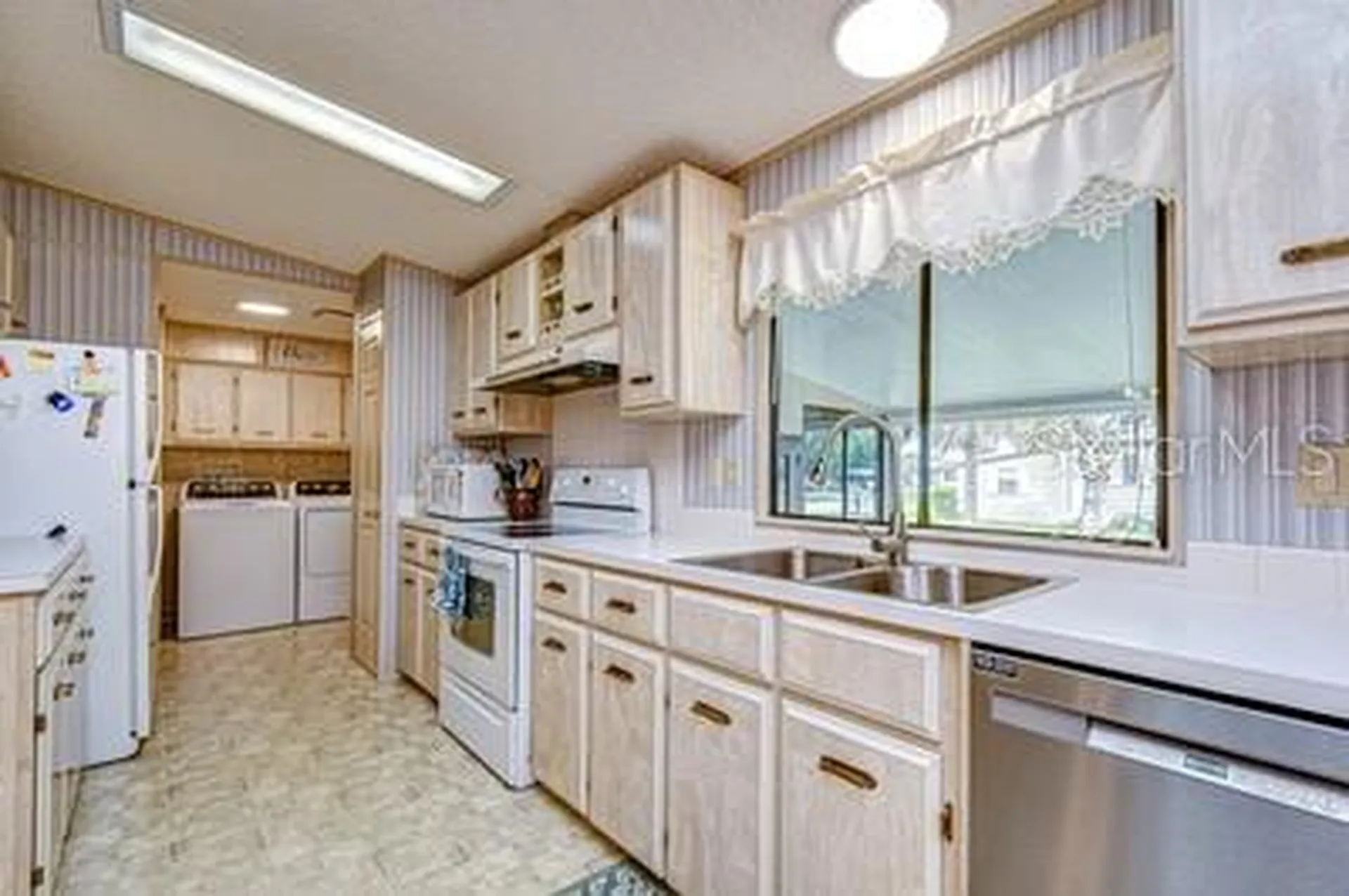35151 Colony Hills Drive Zephyrhills FL 33541