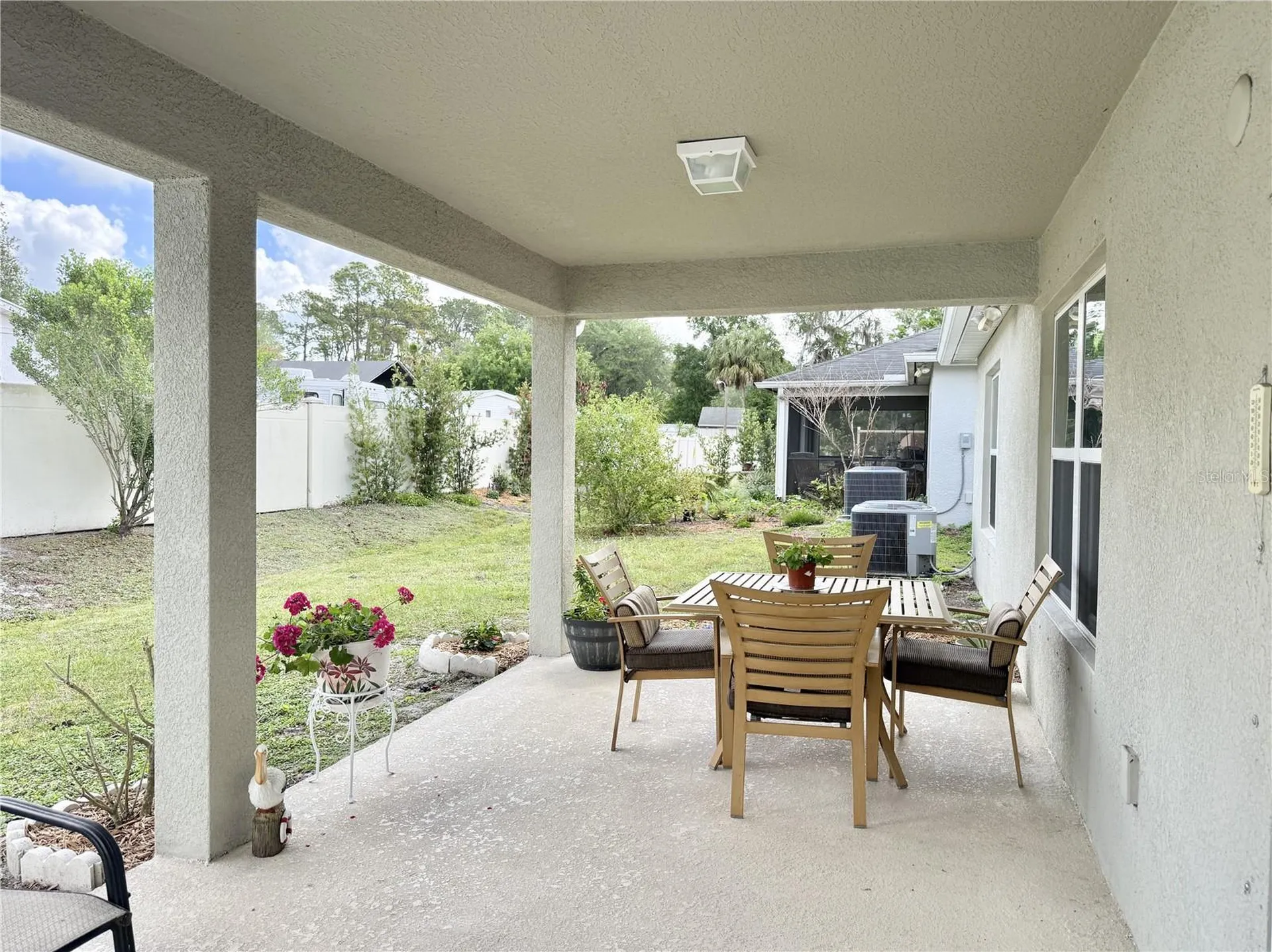 9242 Freedom Hill Drive Seffner FL 33584