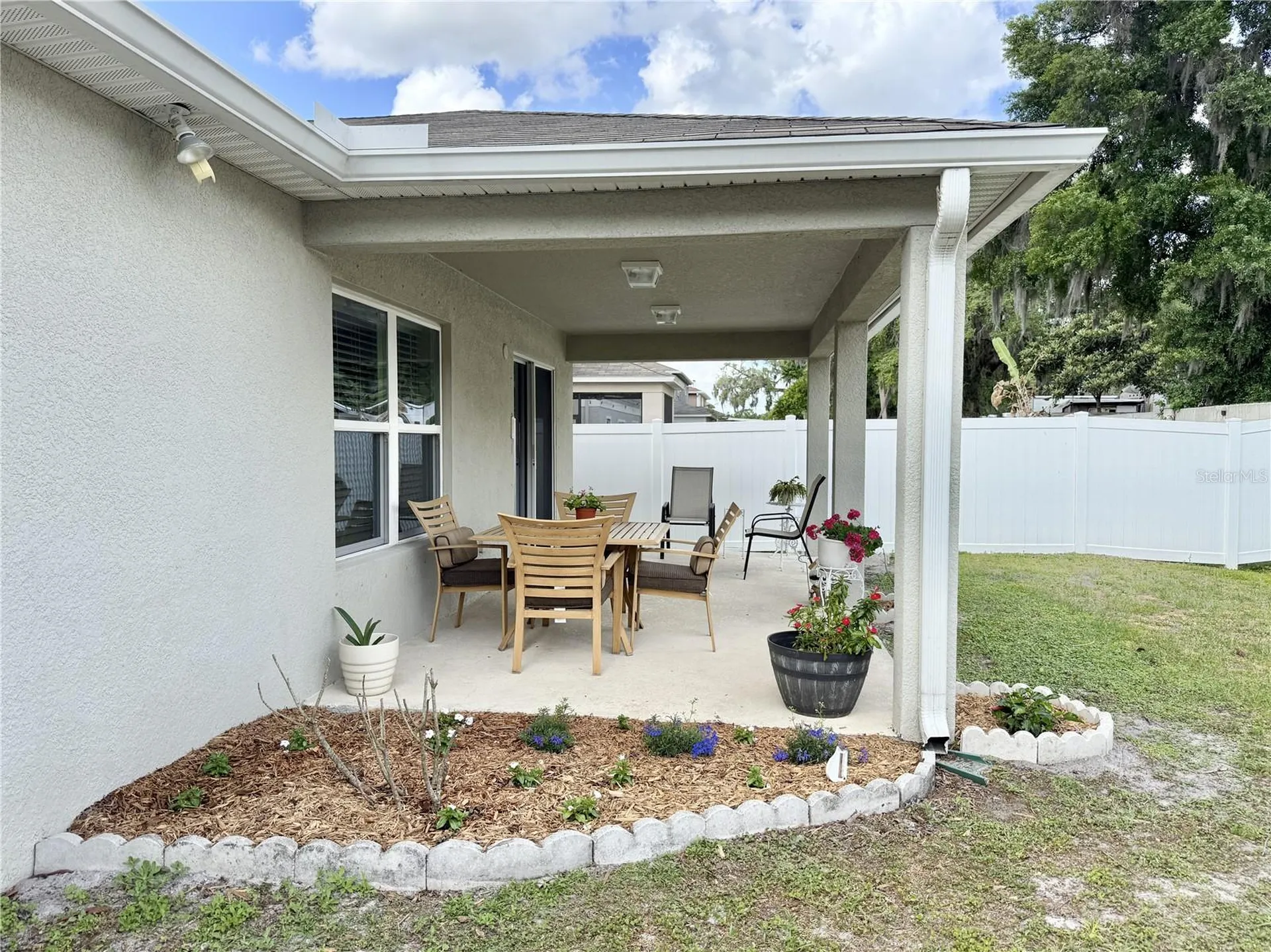 9242 Freedom Hill Drive Seffner FL 33584