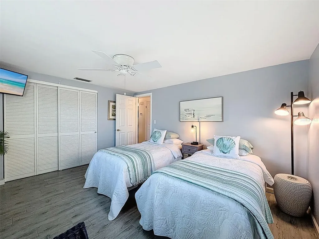 6521 Leeside Isle Hudson FL 34667