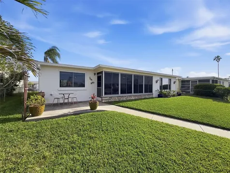 6521 Leeside Isle Hudson FL 34667