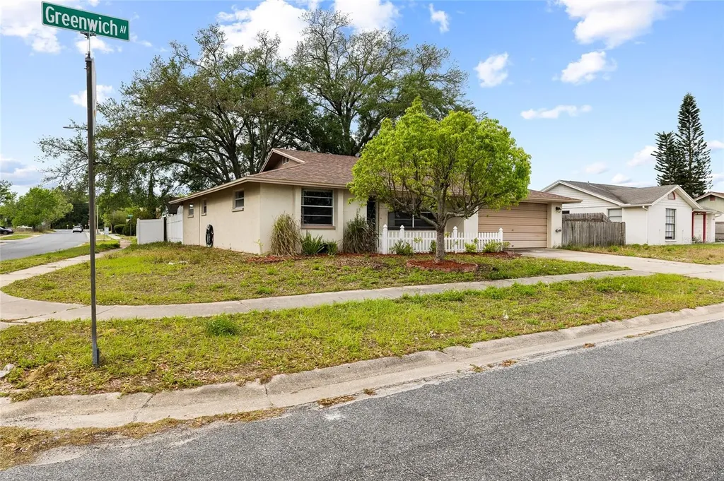6744 Greenwich Avenue New Port Richey FL 34653