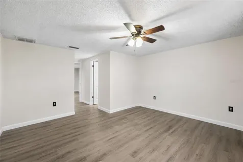 6744 Greenwich Avenue New Port Richey FL 34653
