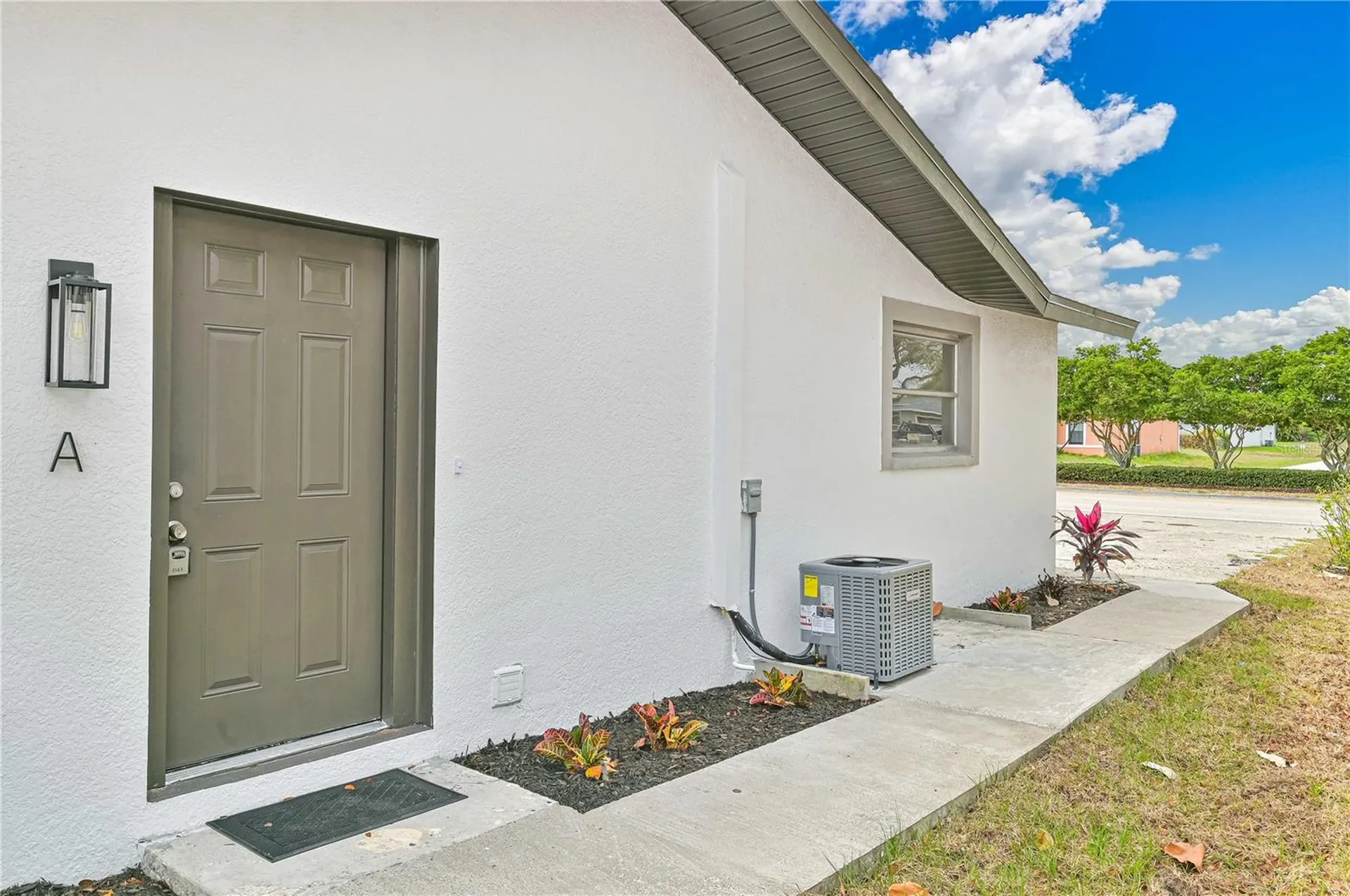 115 SE 24th Avenue Cape Coral FL 33990