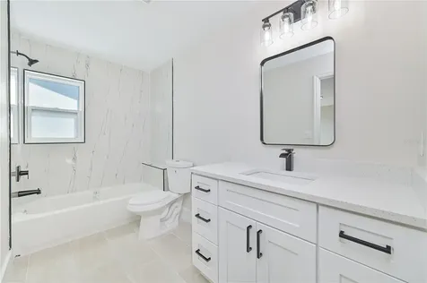 115 SE 24th Avenue Cape Coral FL 33990