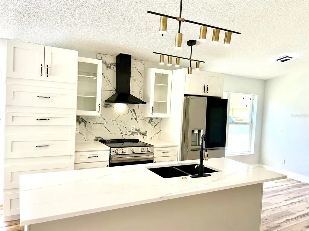 154 Woodbury Pines Circle Orlando FL 32828