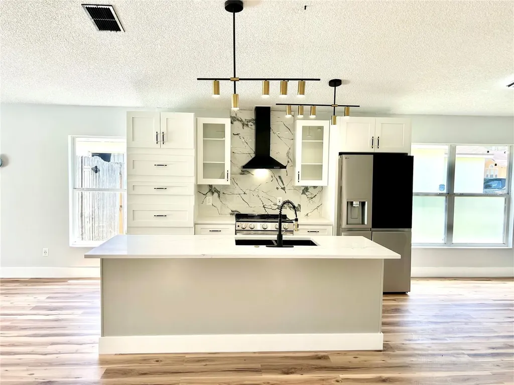154 Woodbury Pines Circle Orlando FL 32828