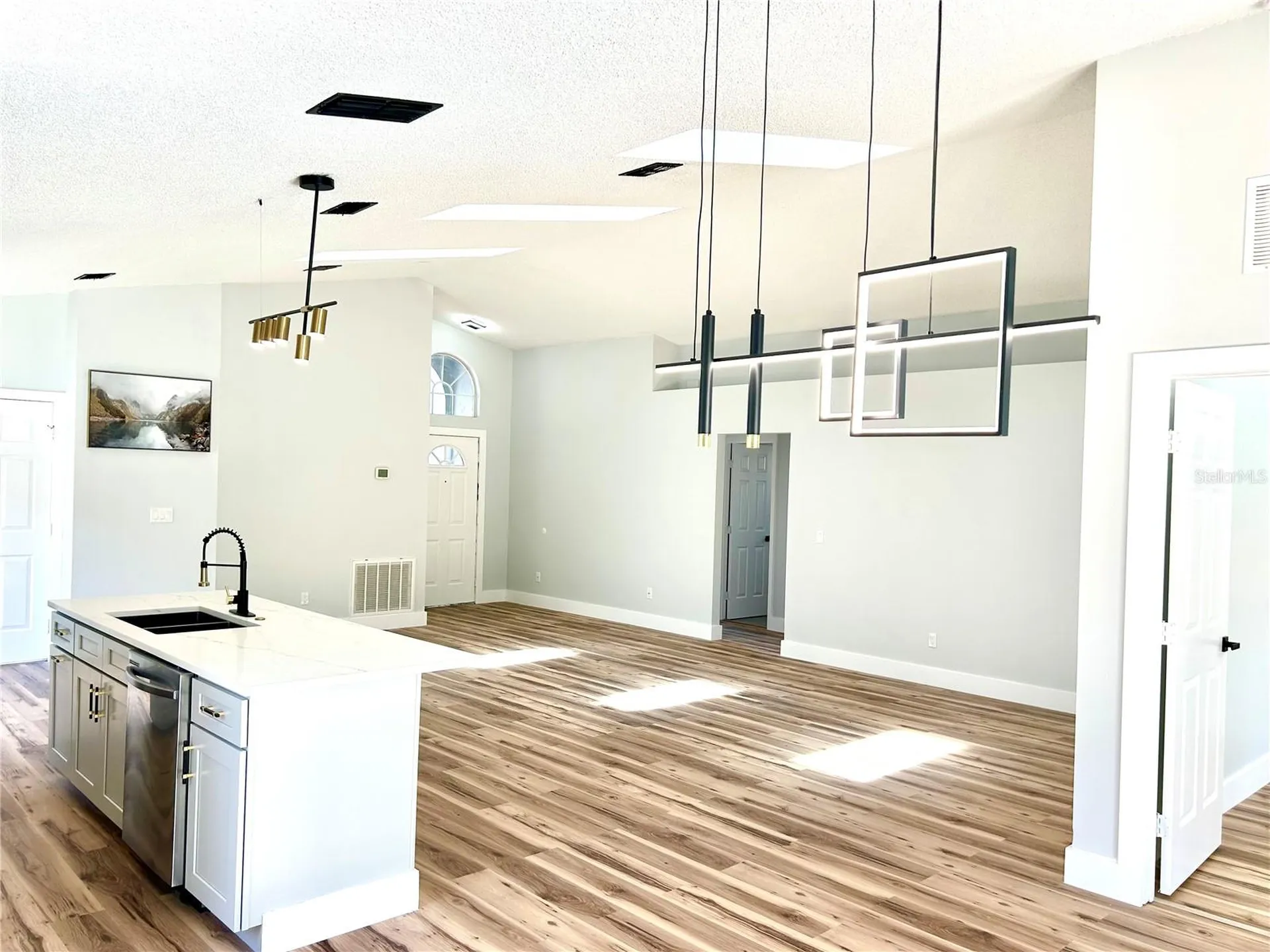 154 Woodbury Pines Circle Orlando FL 32828