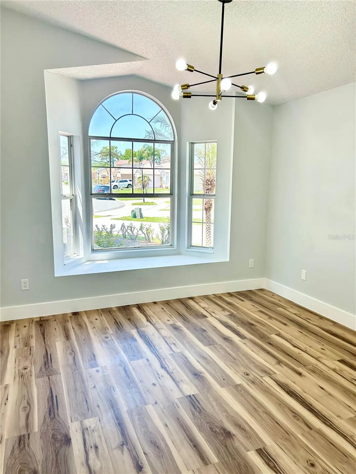 154 Woodbury Pines Circle Orlando FL 32828