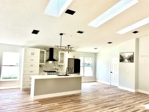 154 Woodbury Pines Circle Orlando FL 32828