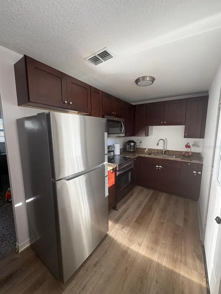 342 Campus View Drive Orlando FL 32810