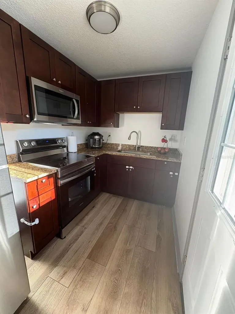 342 Campus View Drive Orlando FL 32810