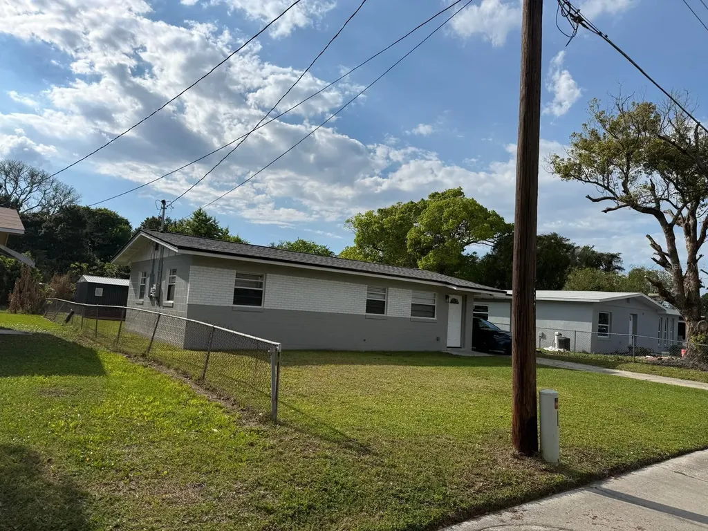 342 Campus View Drive Orlando FL 32810