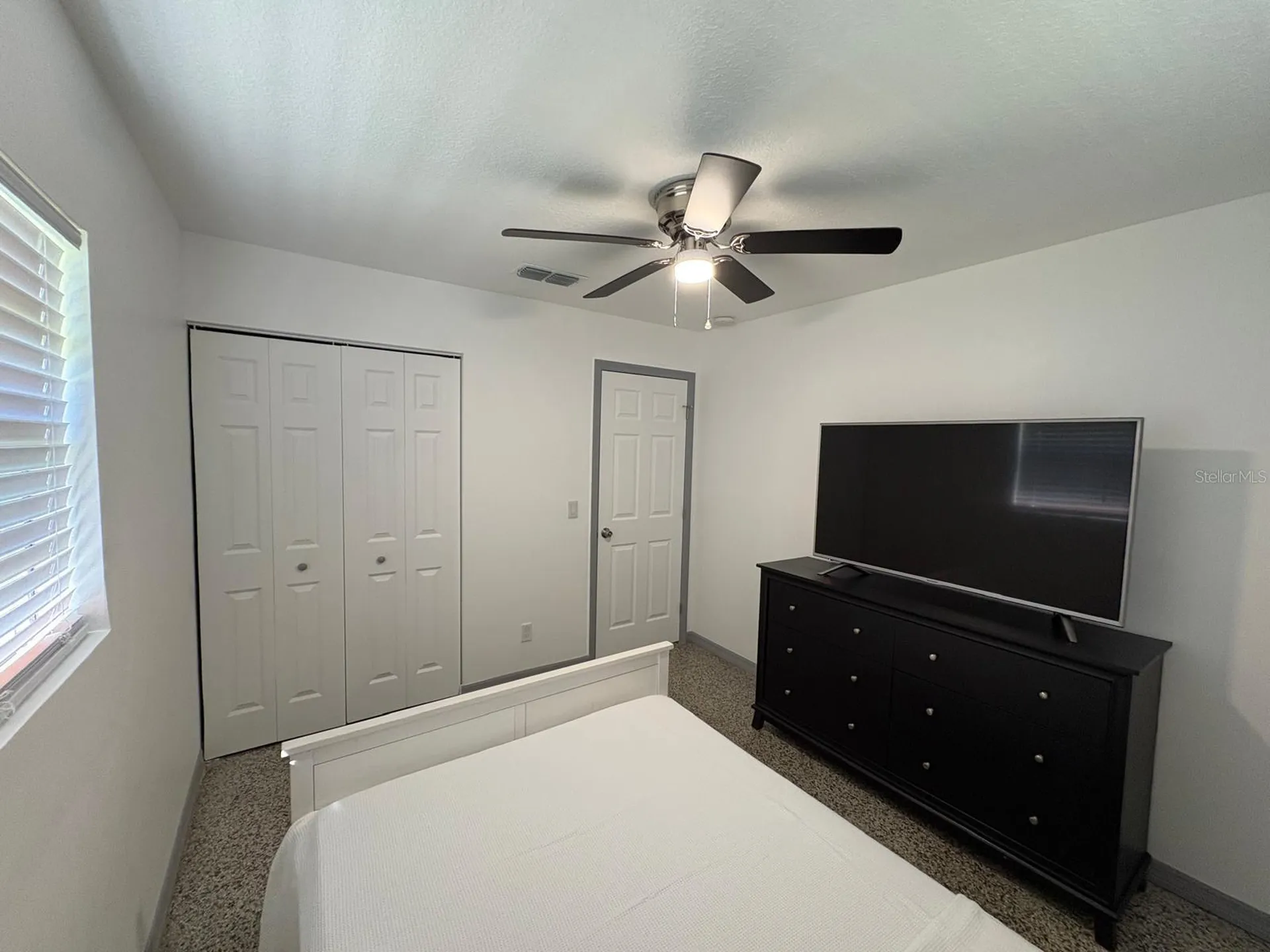 342 Campus View Drive Orlando FL 32810
