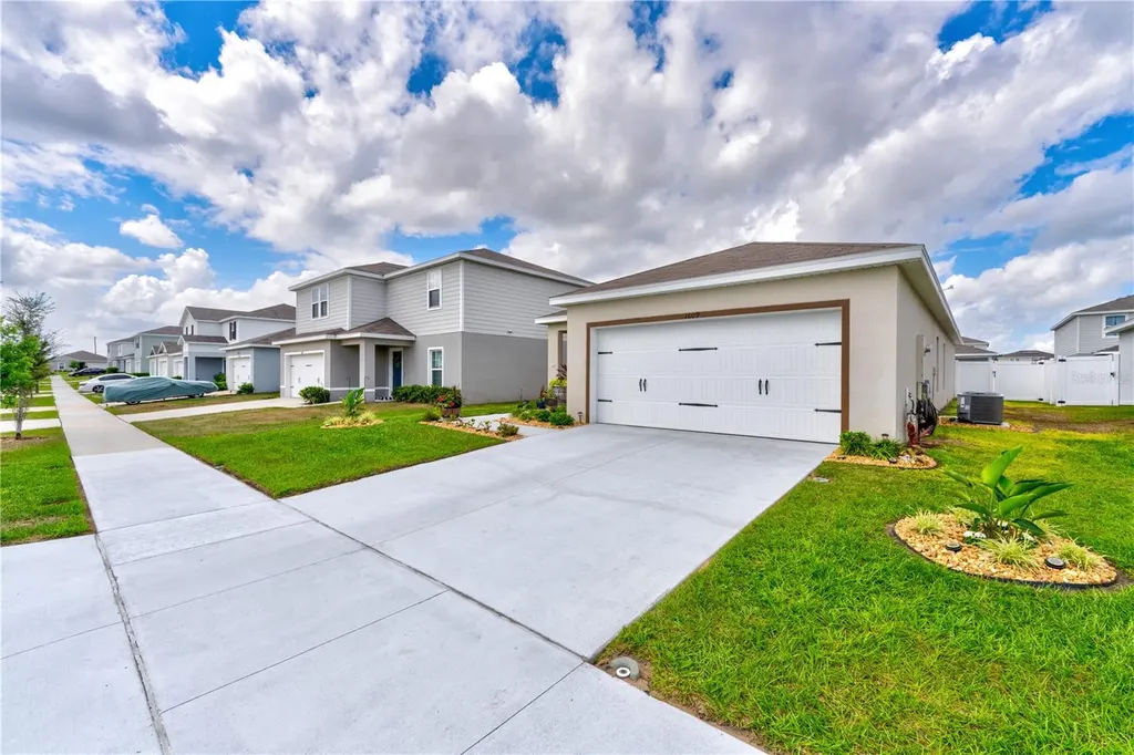 1609 Finnigan Circle Haines City FL 33844