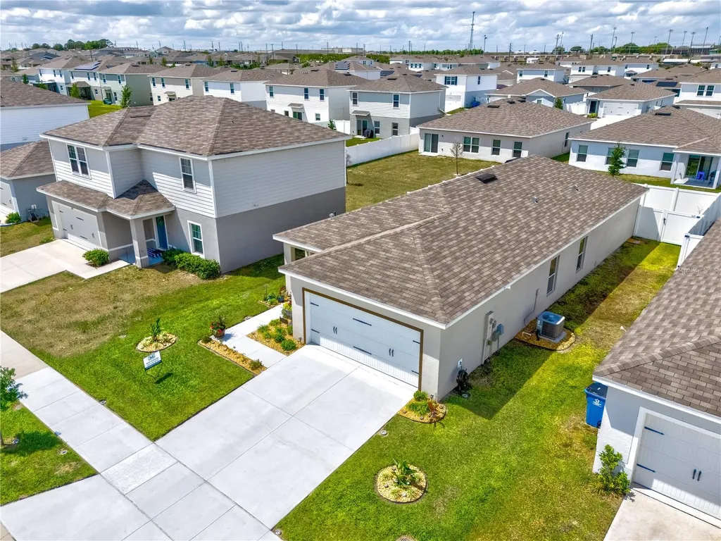 1609 Finnigan Circle Haines City FL 33844