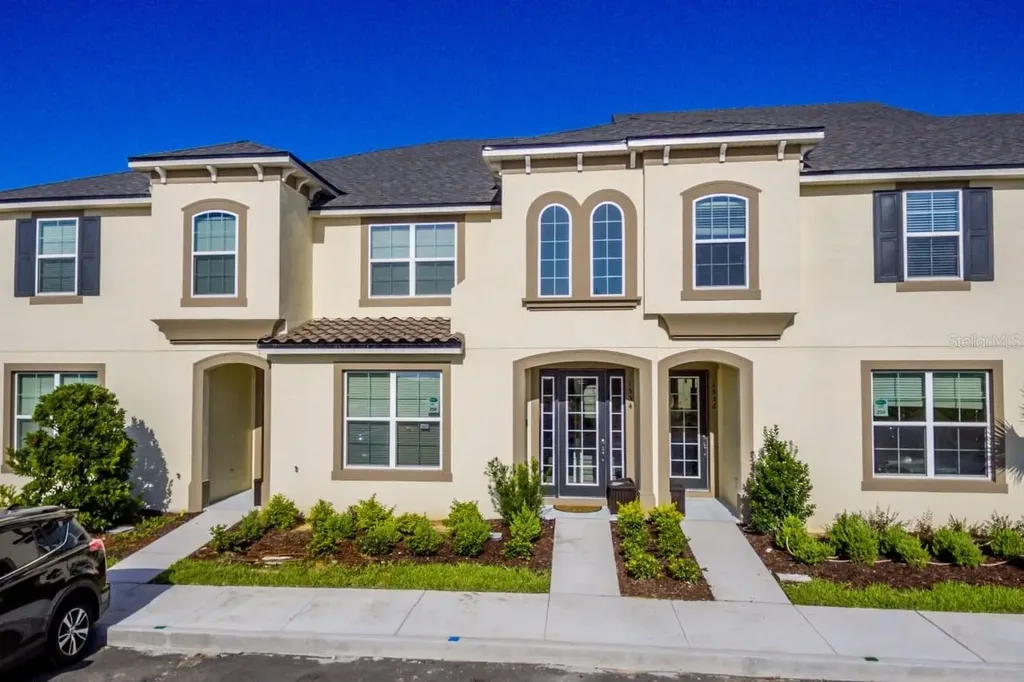 1534 Carey Palm Circle Kissimmee FL 34747