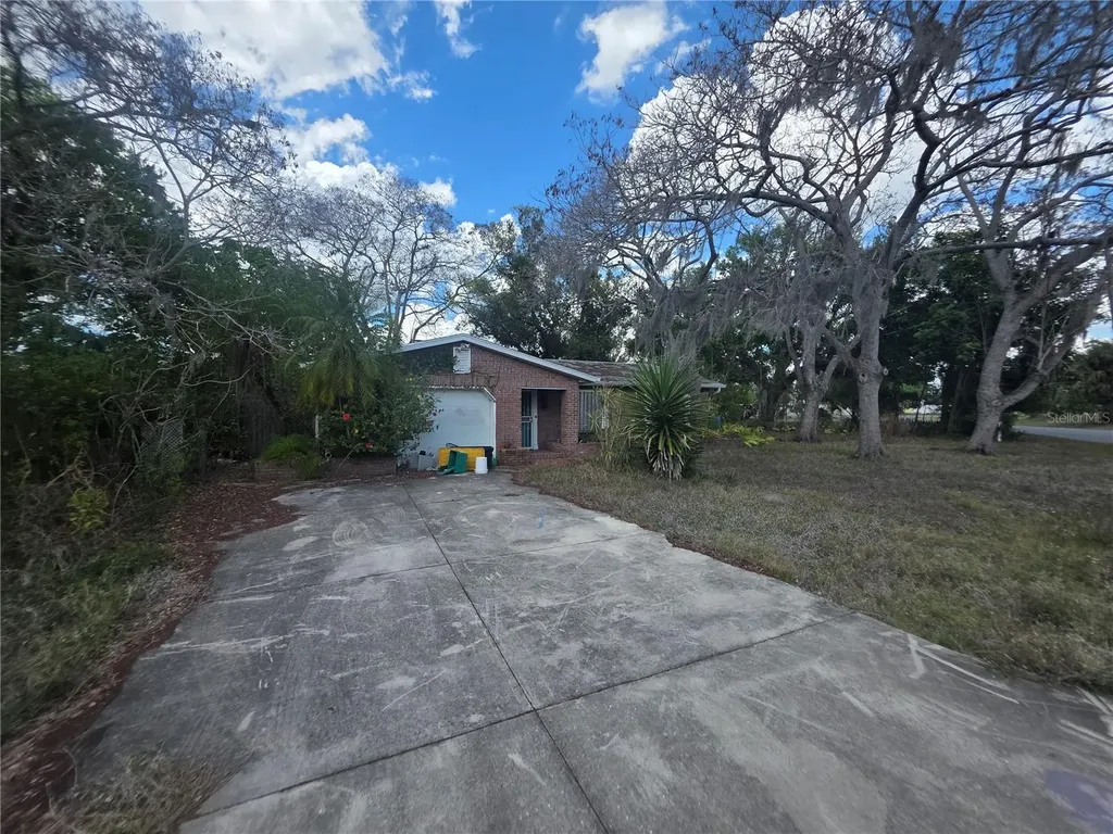 1016 Greer Drive Sarasota FL 34237