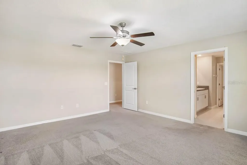 7322 King Creek Drive Sun City Center FL 33573