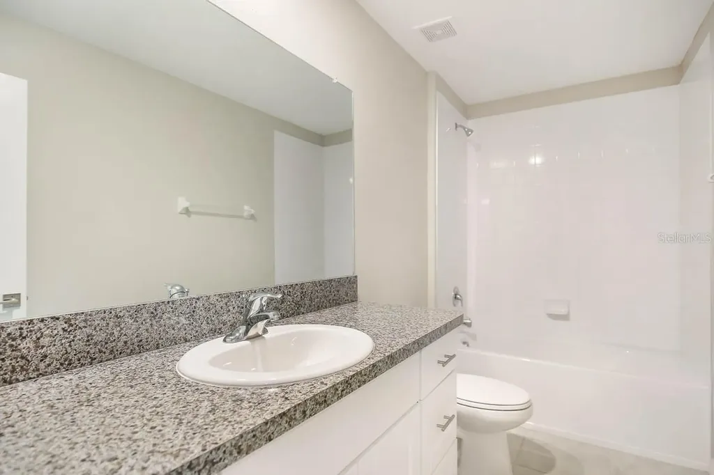 7322 King Creek Drive Sun City Center FL 33573