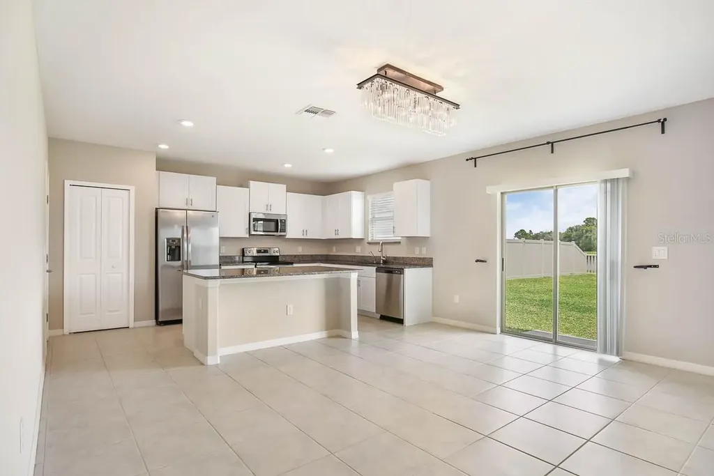 7322 King Creek Drive Sun City Center FL 33573