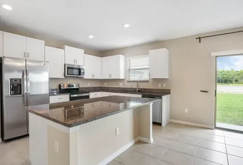 7322 King Creek Drive Sun City Center FL 33573