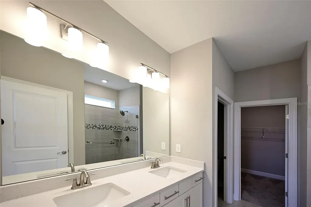 3806 Savanna Palms Court Lakewood Ranch FL 34211