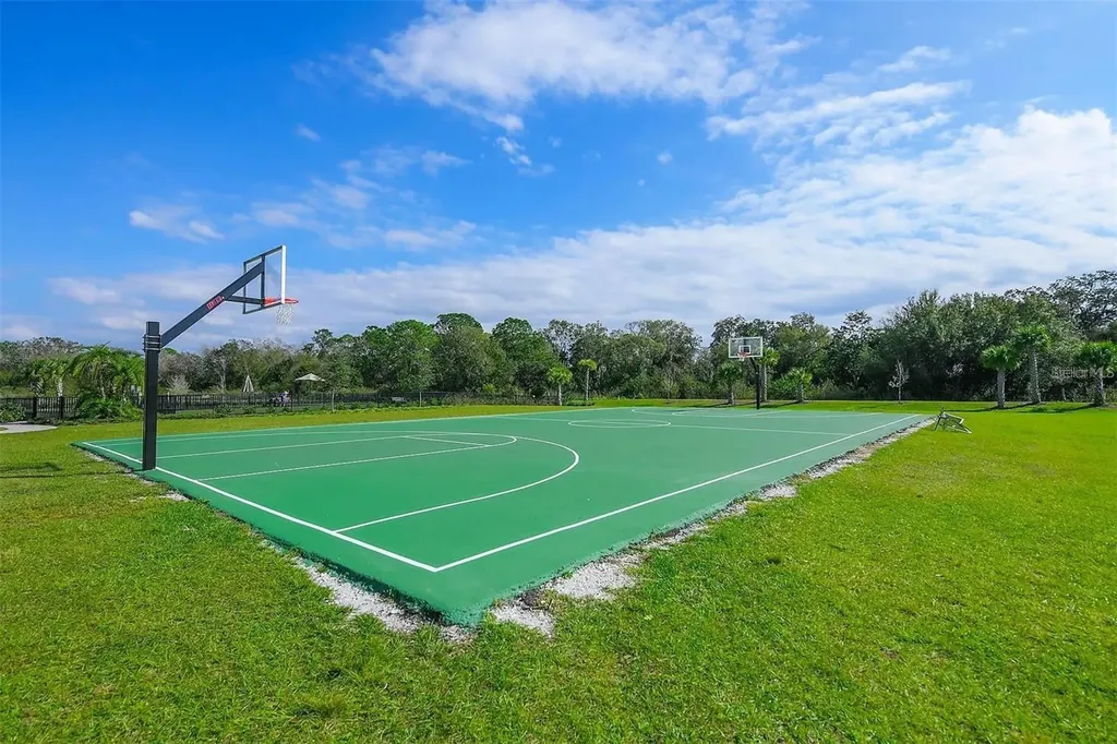 3806 Savanna Palms Court Lakewood Ranch FL 34211