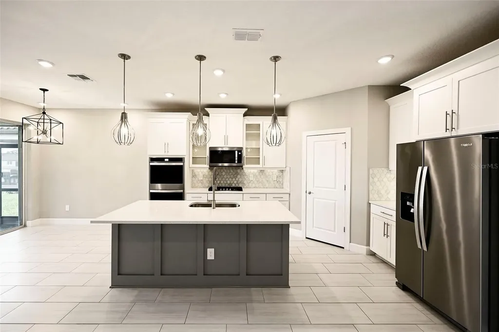 3806 Savanna Palms Court Lakewood Ranch FL 34211