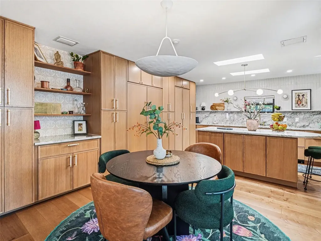 4050 Turks Cap Place Sarasota FL 34234