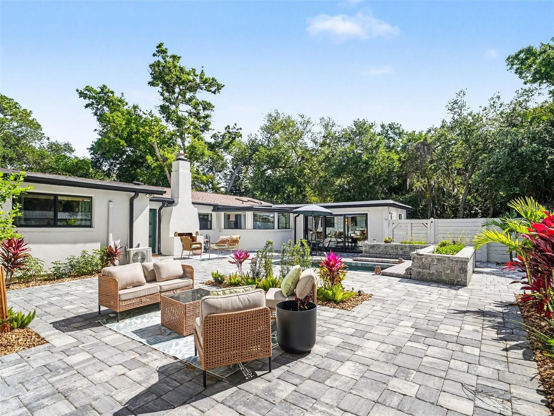 4050 Turks Cap Place Sarasota FL 34234