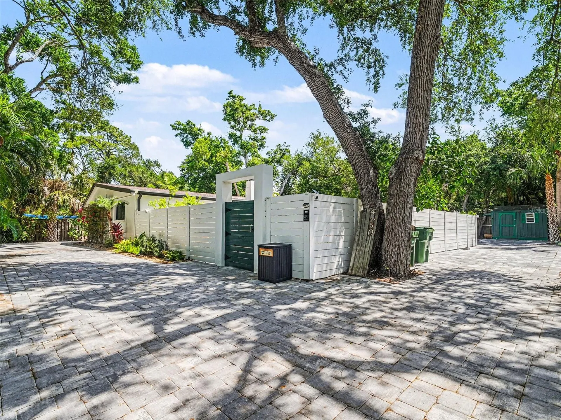 4050 Turks Cap Place Sarasota FL 34234