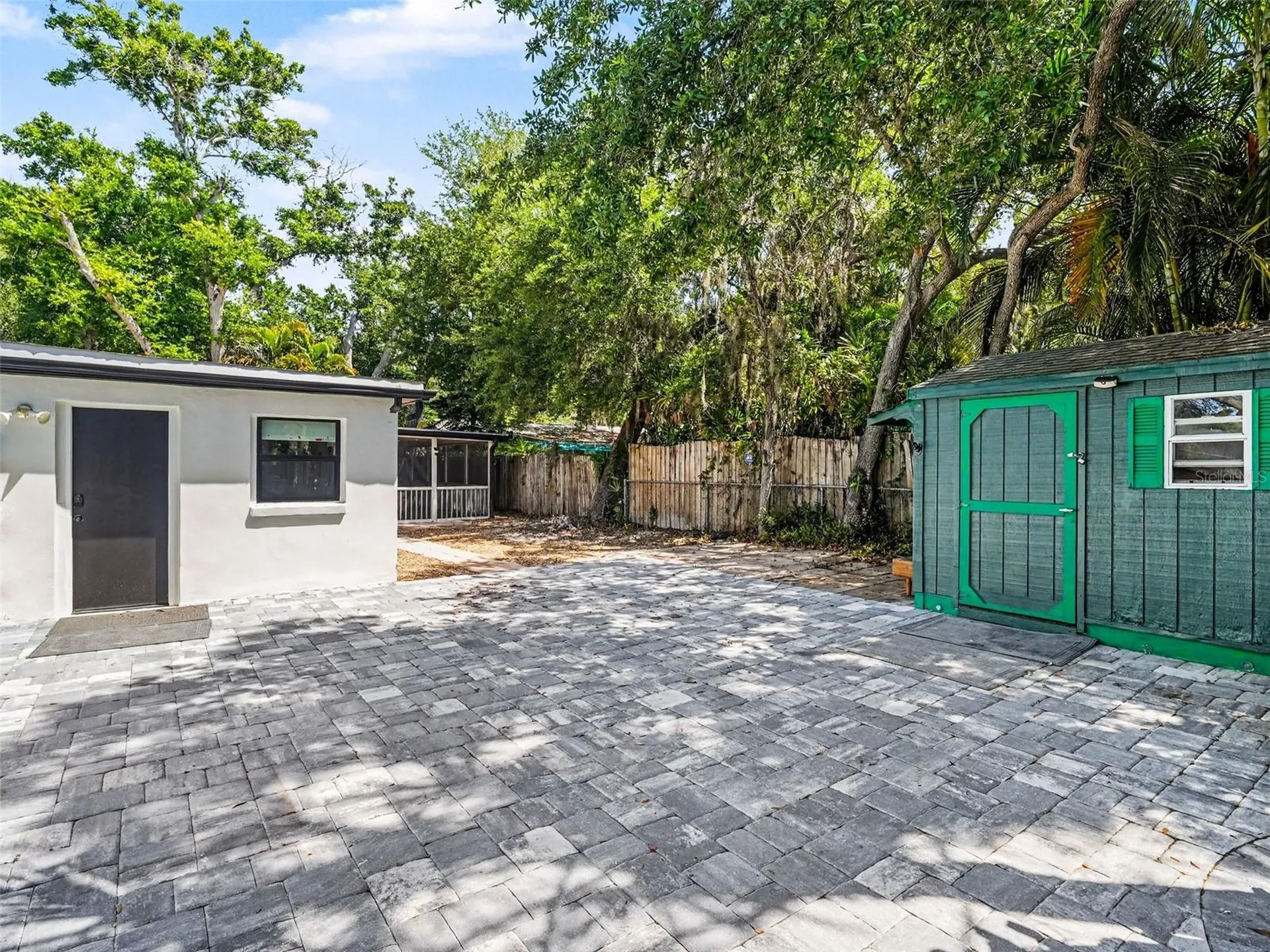 4050 Turks Cap Place Sarasota FL 34234