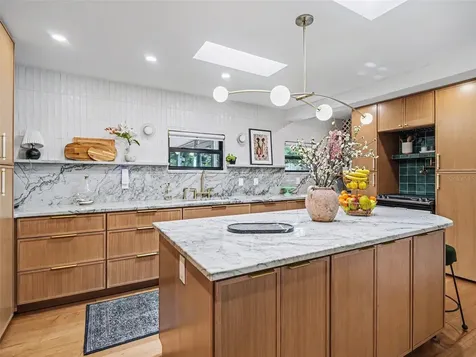 4050 Turks Cap Place Sarasota FL 34234