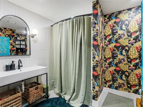 4050 Turks Cap Place Sarasota FL 34234