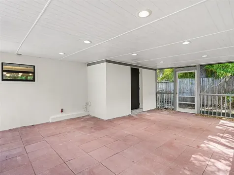 4050 Turks Cap Place Sarasota FL 34234