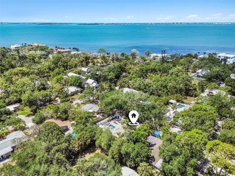 4050 Turks Cap Place Sarasota FL 34234